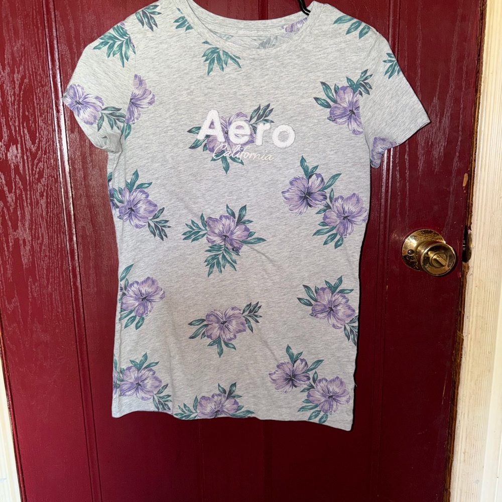 Aeropostale Gray Tee with Purple Floral Print
